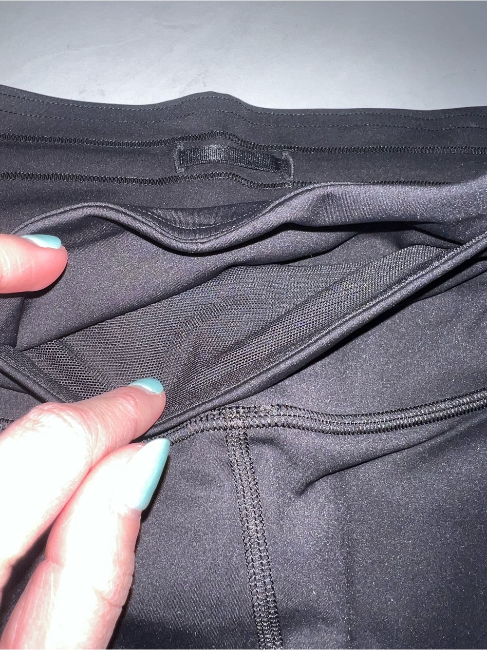 lululemon fast and free black High-Rise short 6” Bike Shorts with Side Pockets - Picture 5 of 5